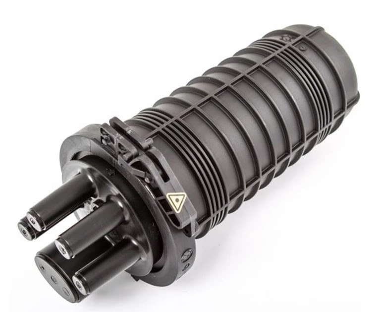 COMMSCOPE Osłona złącz światłowodowych FOSC-400A4-NT-0-NNN - wyposażona w uszczelniacz portu owalnego, brak tacek spawów w zestawie