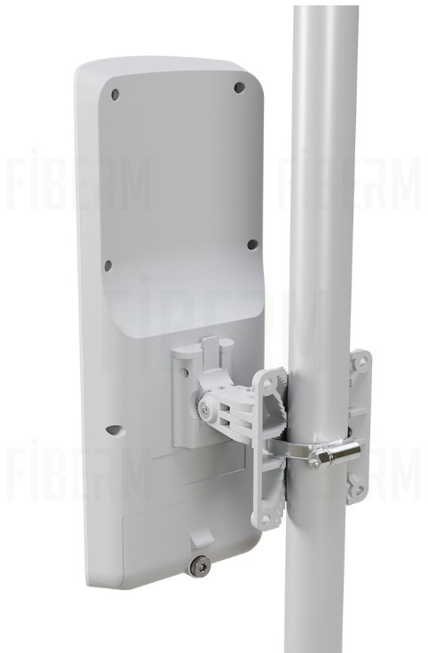 Mikrotik RouterBoard mANTBox ax 15s L22UGS-5HaxD2HaxD-15S